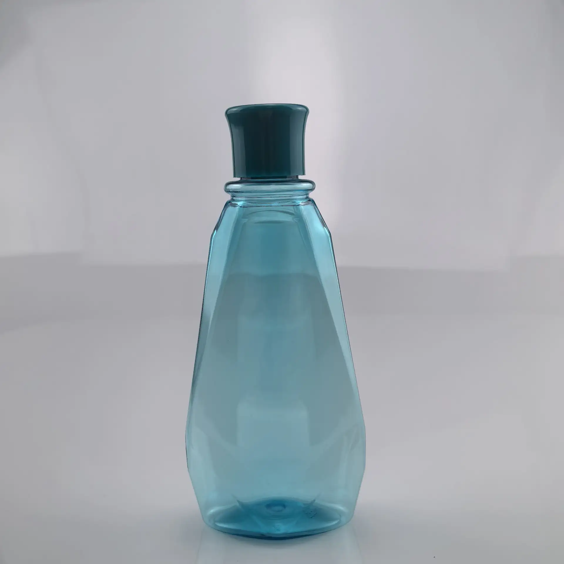 Luxury 200ml Diamond Shape PET Bottle Round Sealer Cap Mouthwash Liquid Soap Container